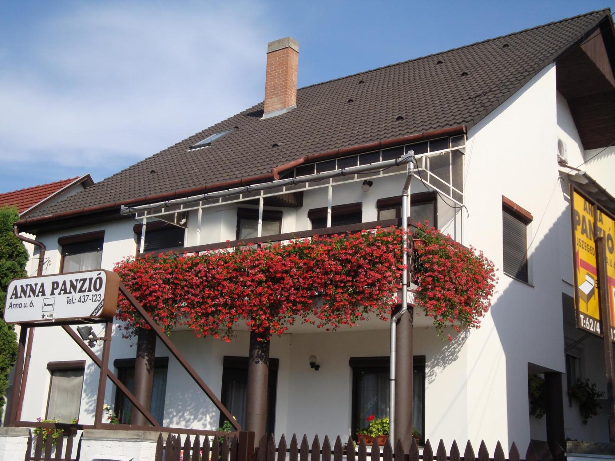 Anna Vendeghaz Bed & Breakfast Szeged Exterior photo